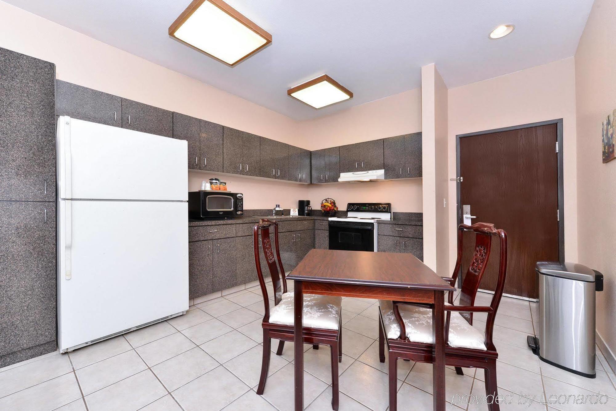 Americas Best Value Inn Somerville Texas Exteriér fotografie