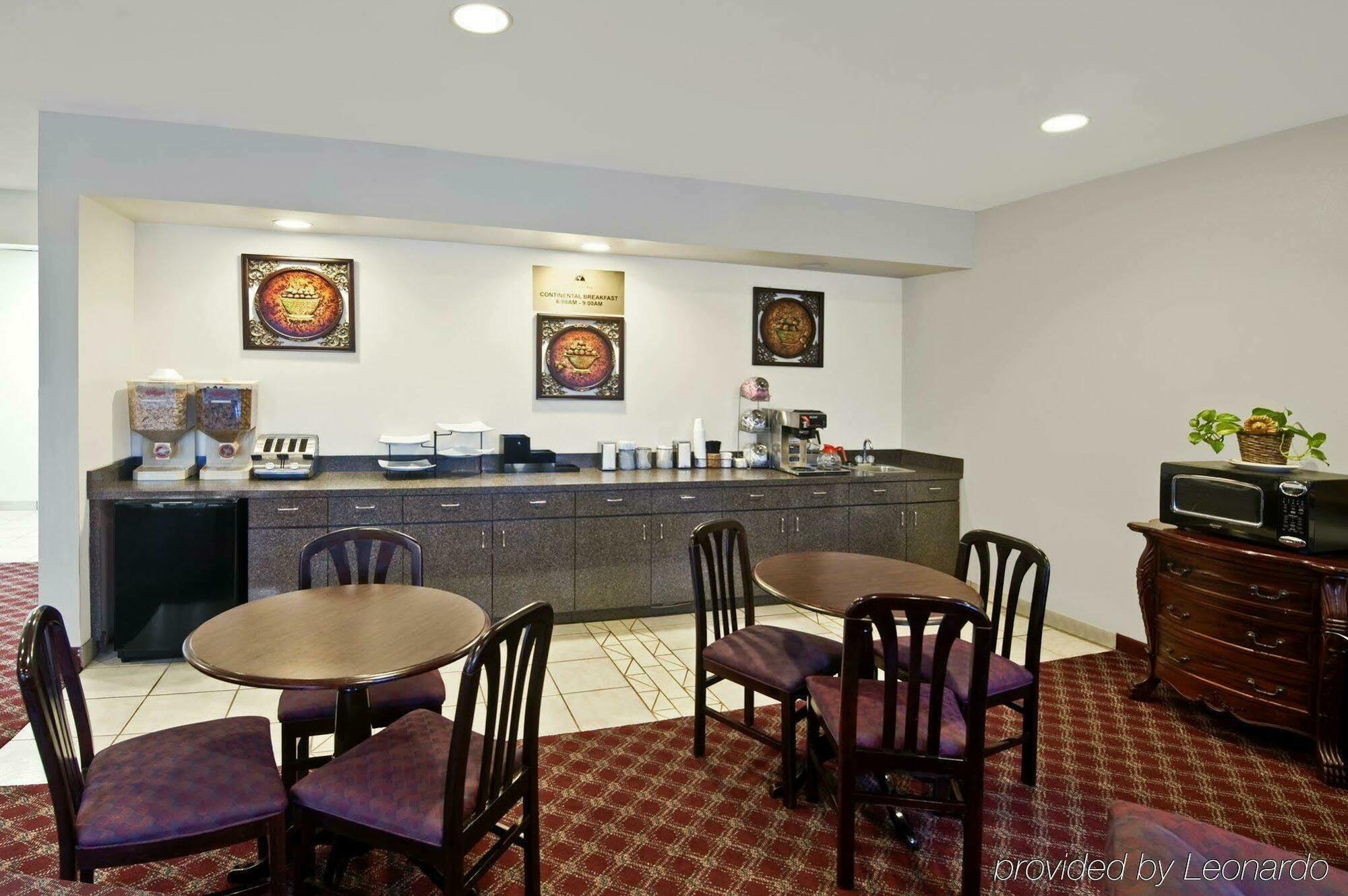 Americas Best Value Inn Somerville Texas Restaurace fotografie